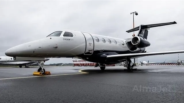 Phenom 300