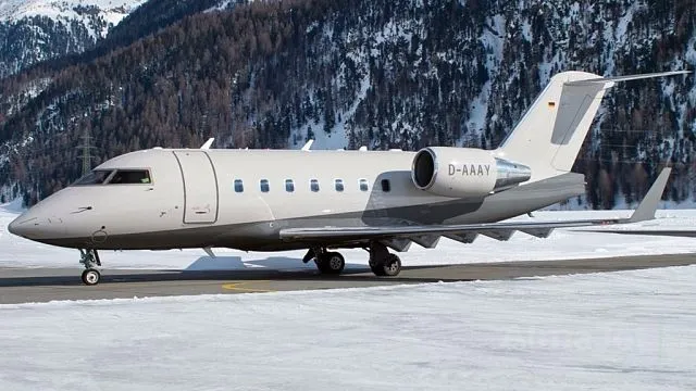 Challenger 604