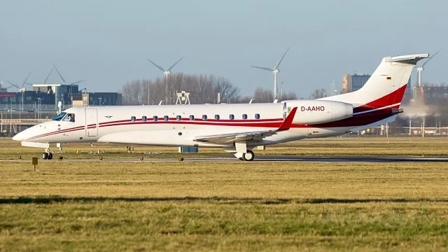 Embraer Legacy 650