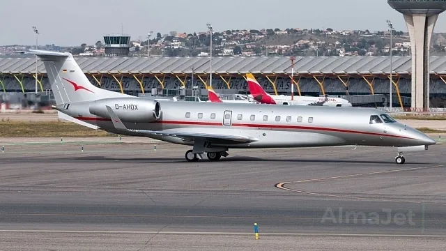 Embraer Legacy 650