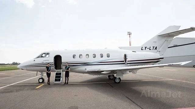 Hawker 800XP
