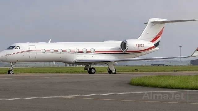 Gulfstream G-550
