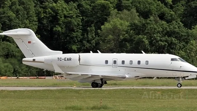 Challenger 300