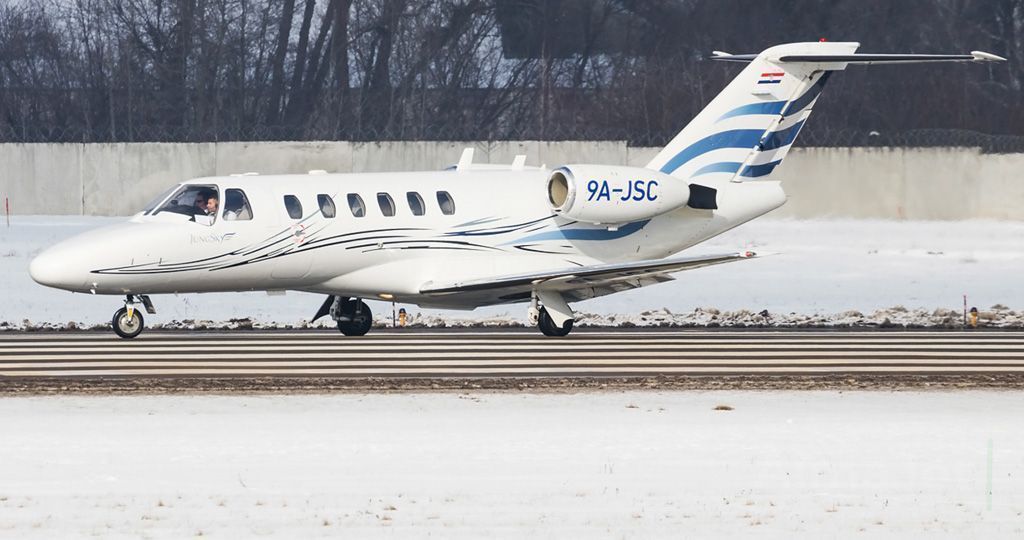 Citation CJ2