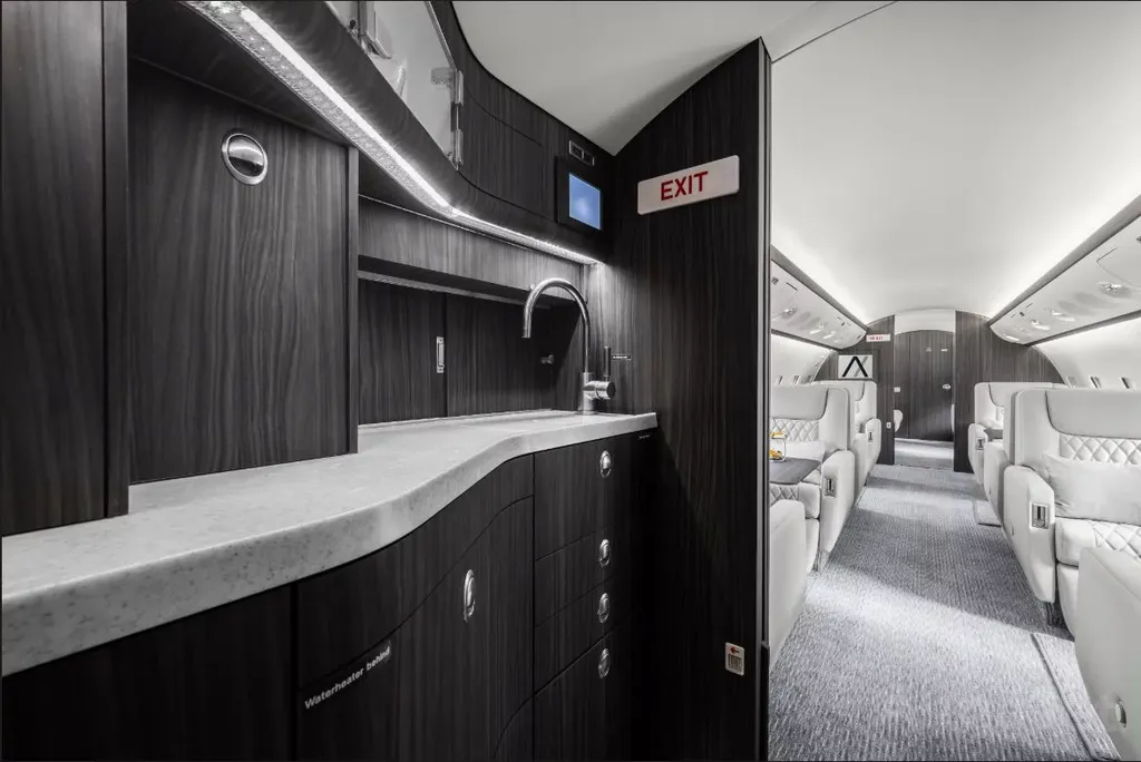 Challenger 850