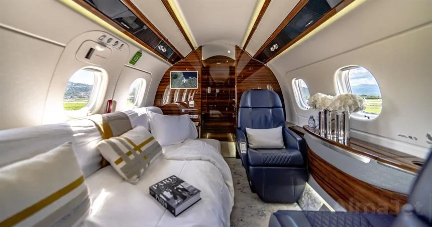 Embraer Legacy 500