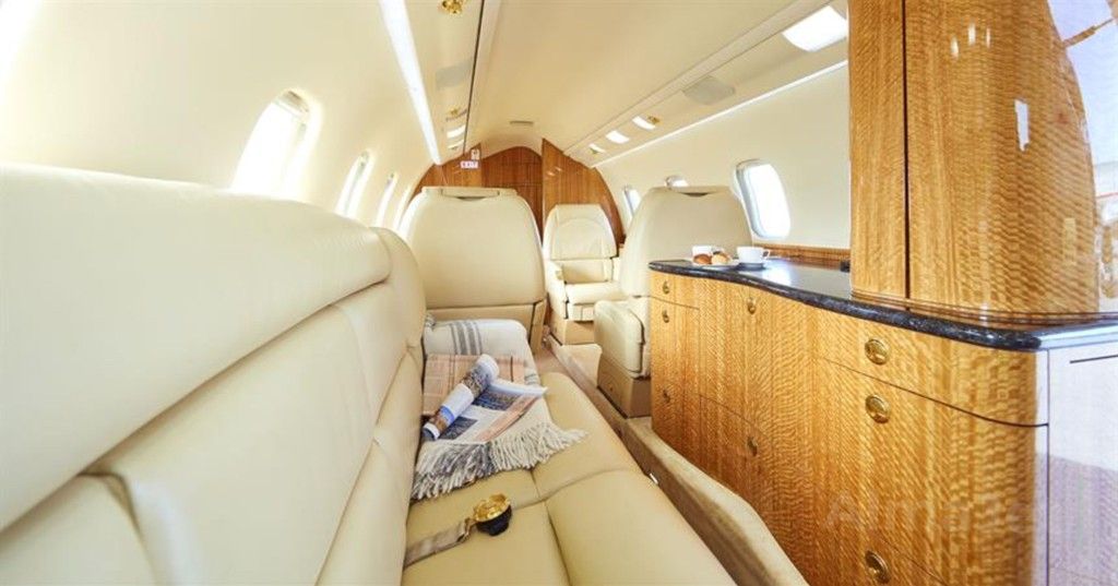 Learjet 60 XR