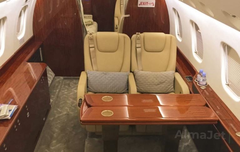Embraer Legacy 650