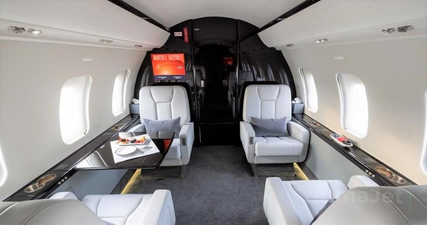 Challenger 605