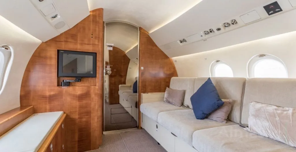 Falcon 900DX