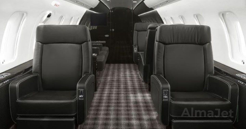 Challenger 605