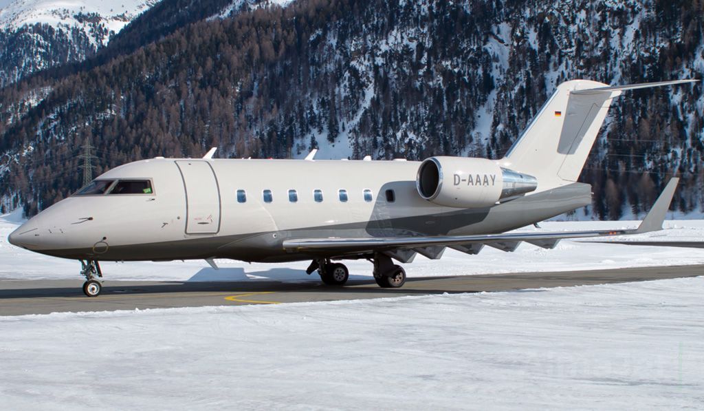 Challenger 604