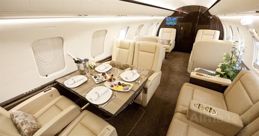 Challenger 605