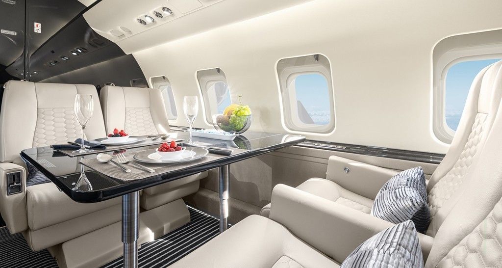 Challenger 604