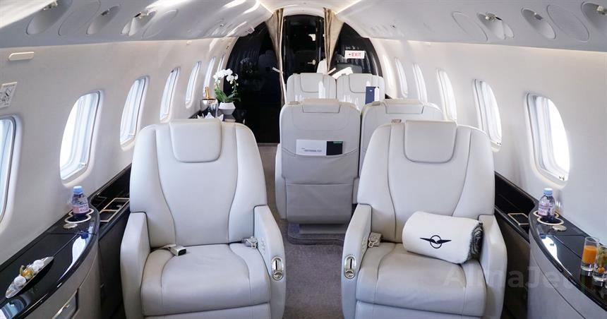 Embraer Legacy 650