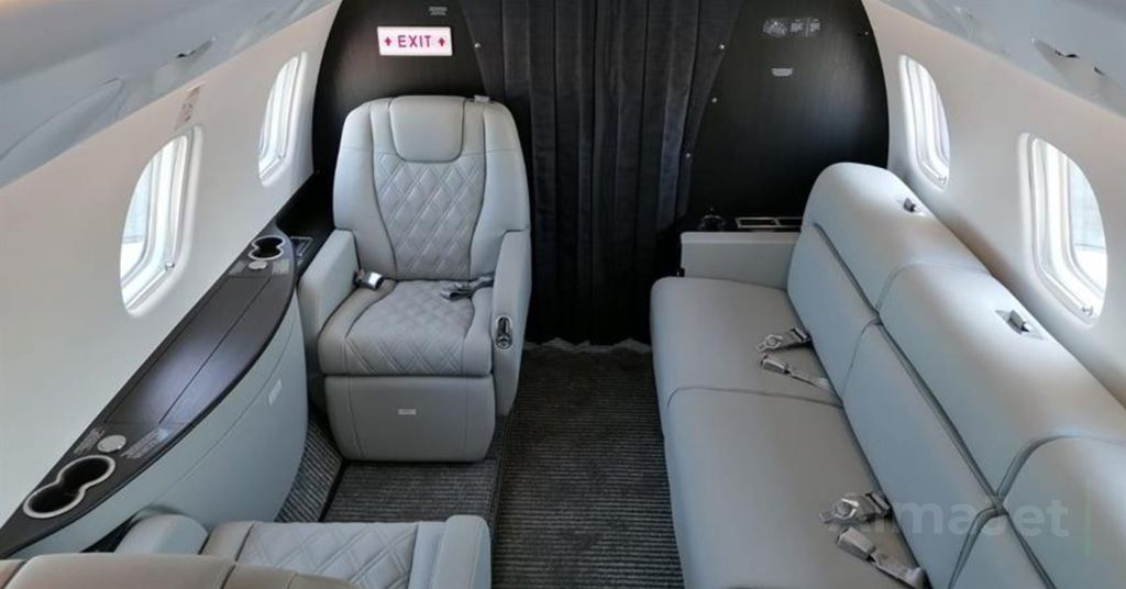 Embraer Legacy 650