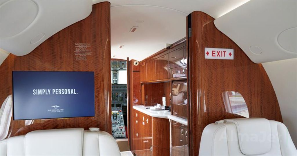 Embraer Legacy 650