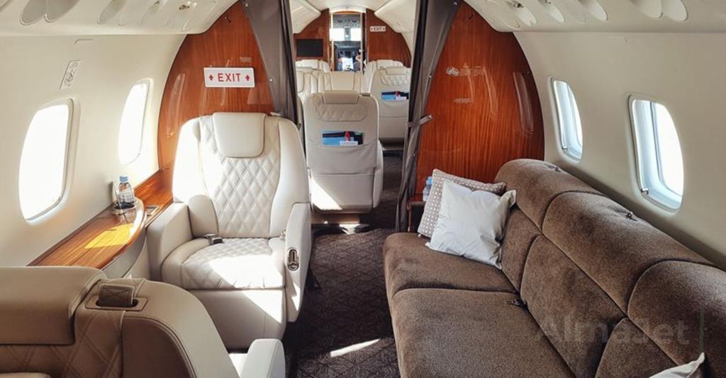 Embraer Legacy 650