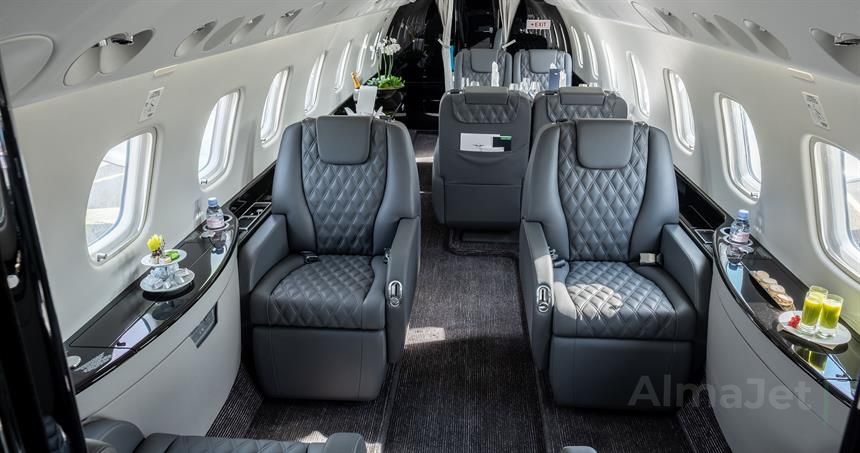 Embraer Legacy 650