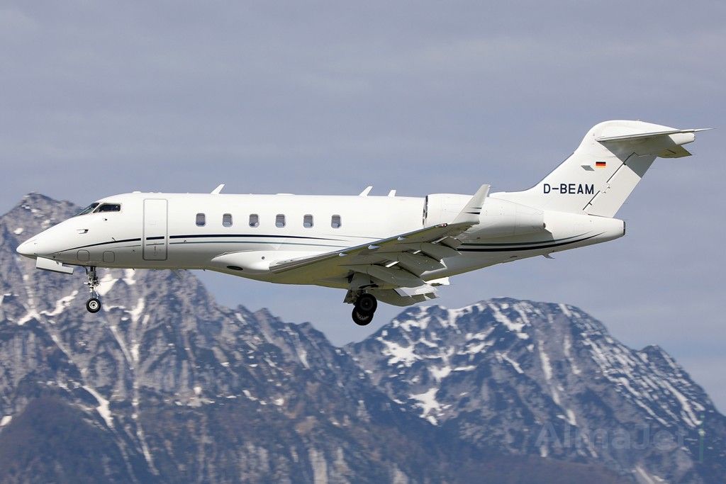 Challenger 300
