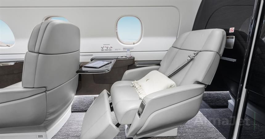 Embraer Legacy 450