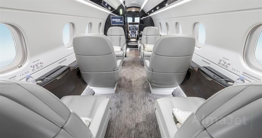 Embraer Legacy 450