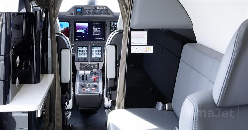 Phenom 300