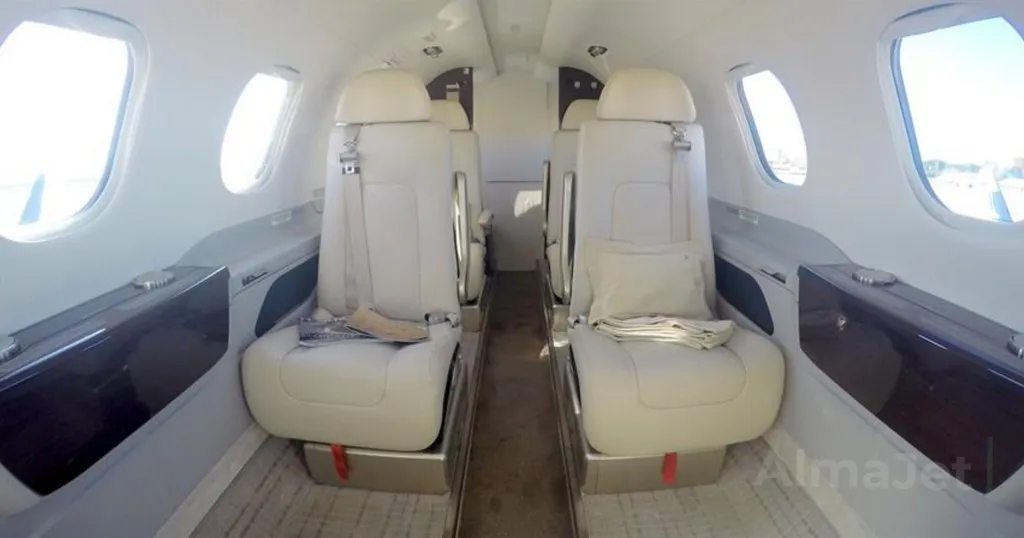 Phenom 300