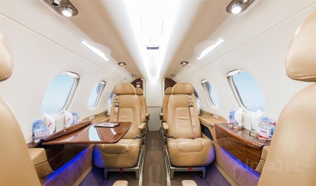 Phenom 300