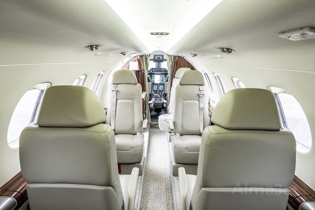 Phenom 300