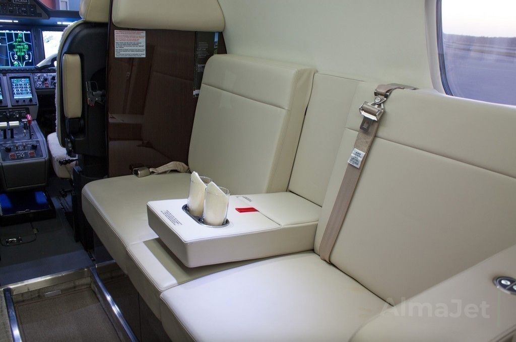 Phenom 300
