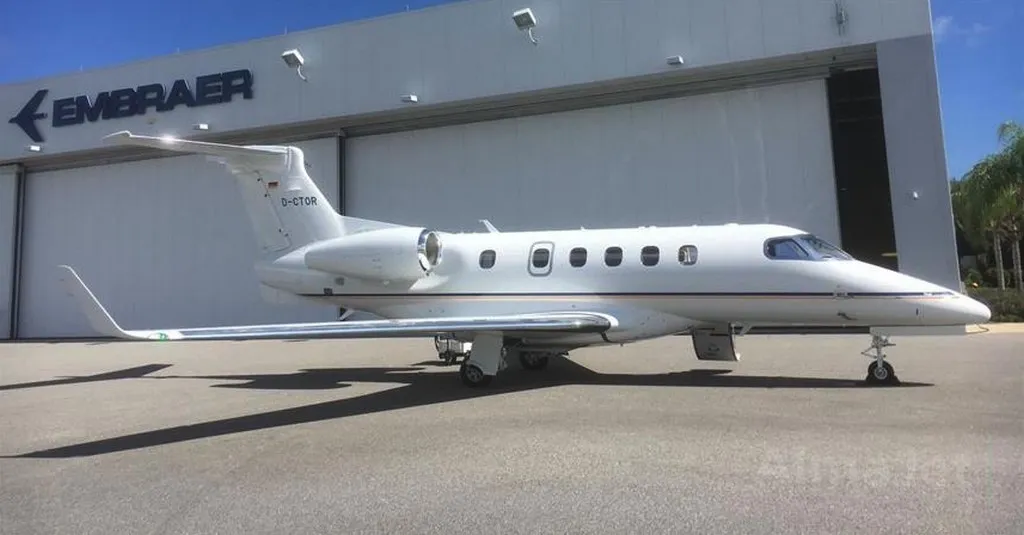Phenom 300