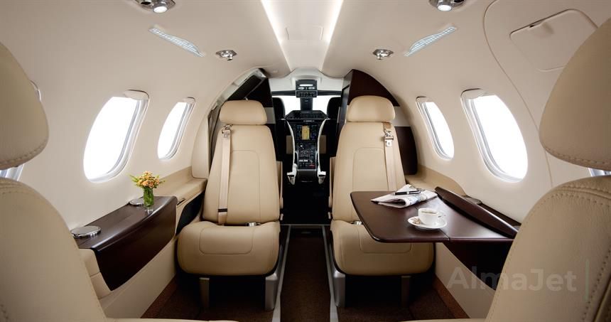 Phenom 100