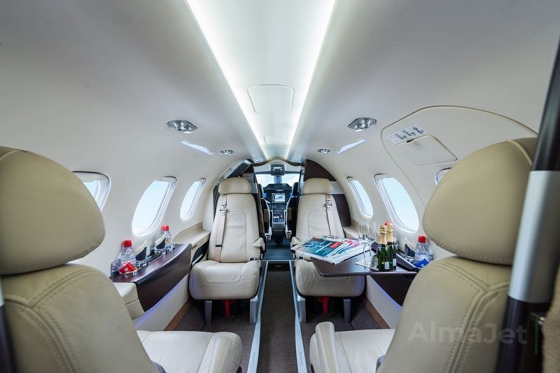Phenom 100