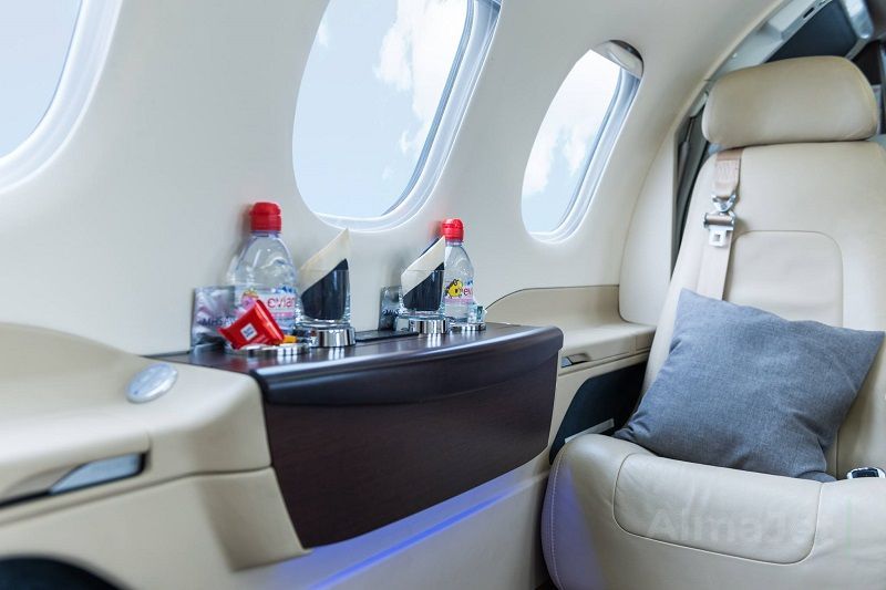 Phenom 100