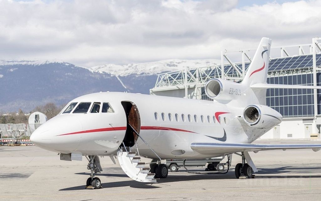 Falcon 900 LX