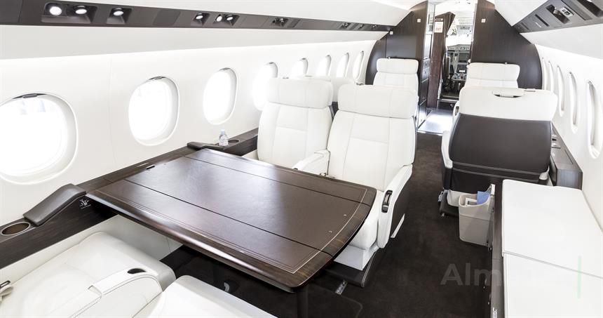 Falcon 900 LX