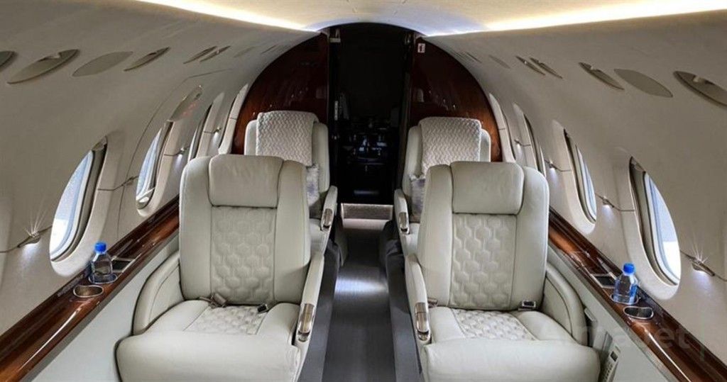 Hawker 800XPi