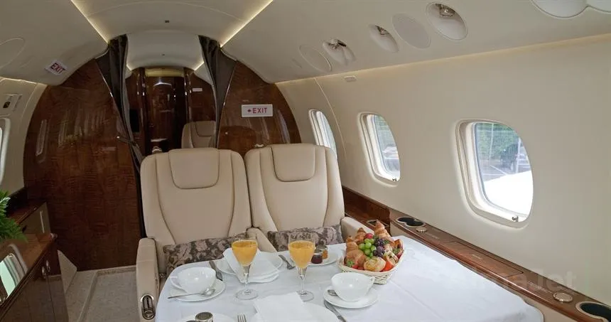 Embraer Legacy 650