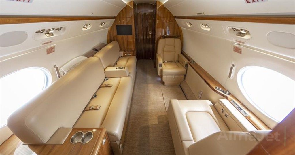Gulfstream G-550