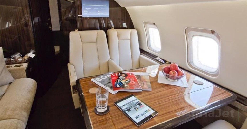 Challenger 604
