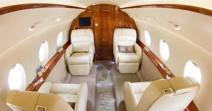 Gulfstream G-200