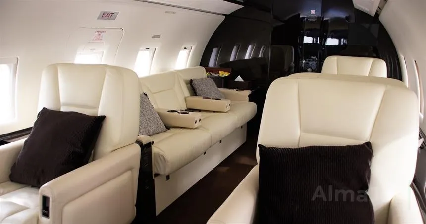 Challenger 604
