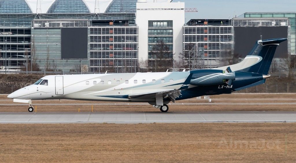 Embraer Legacy 650