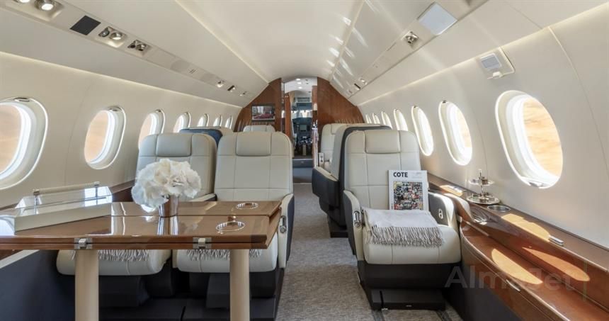 Falcon 2000LX