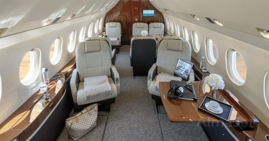 Falcon 2000LX