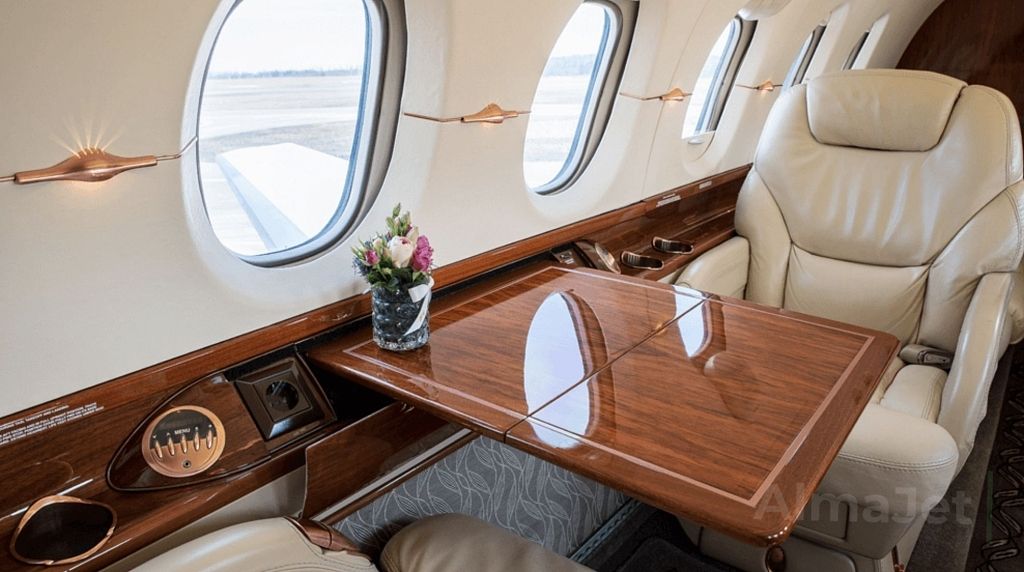 Hawker 800XP