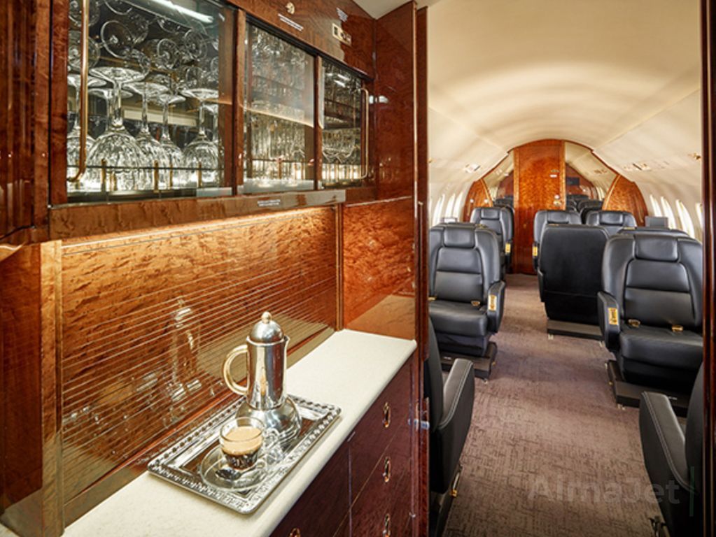 Falcon 2000