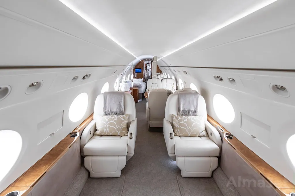 Gulfstream G-550