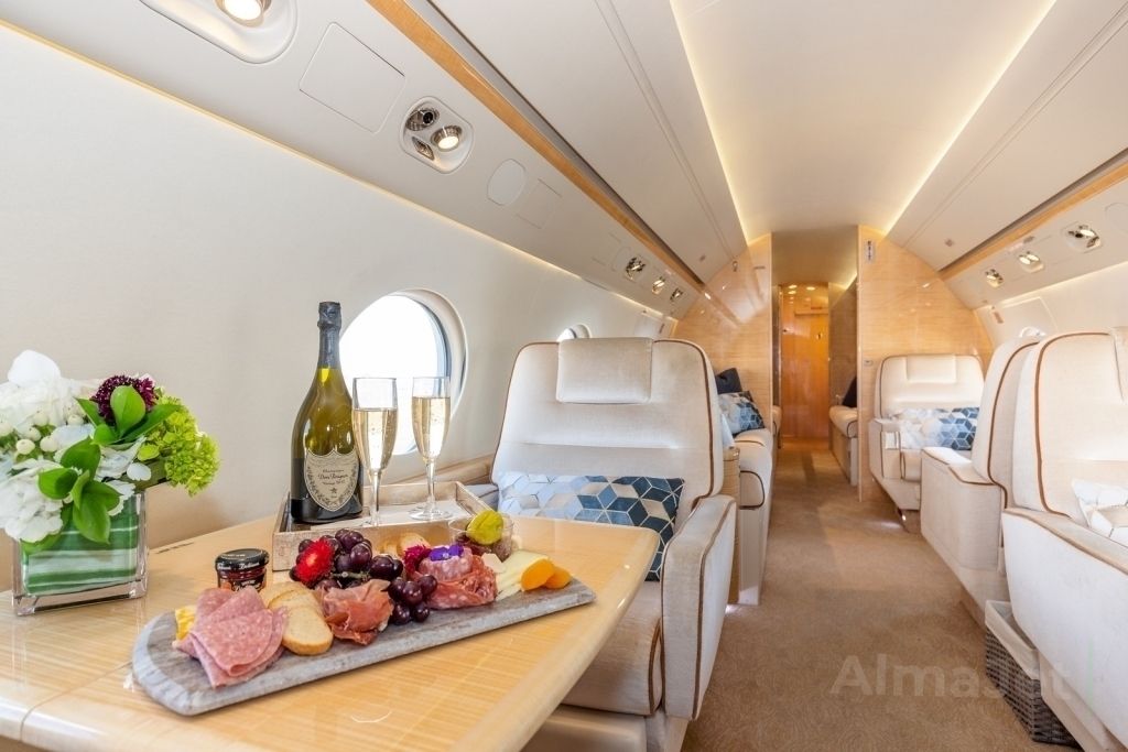 Gulfstream G-550